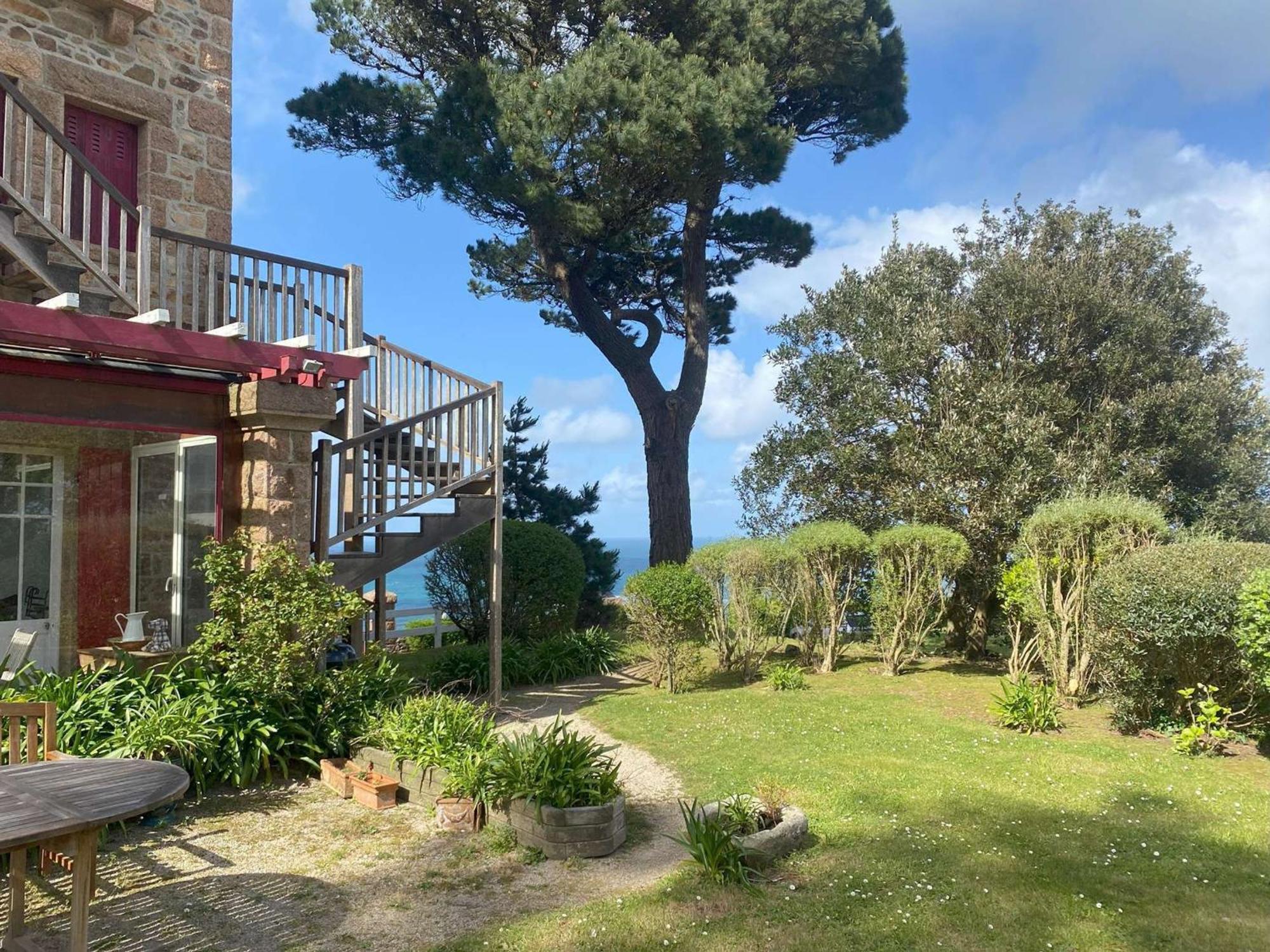 Dans | 4 Etoiles | Jardin | Tennis | Parking | Cote De Granit Rose - Fr-1-542-61 Perros-Guirec